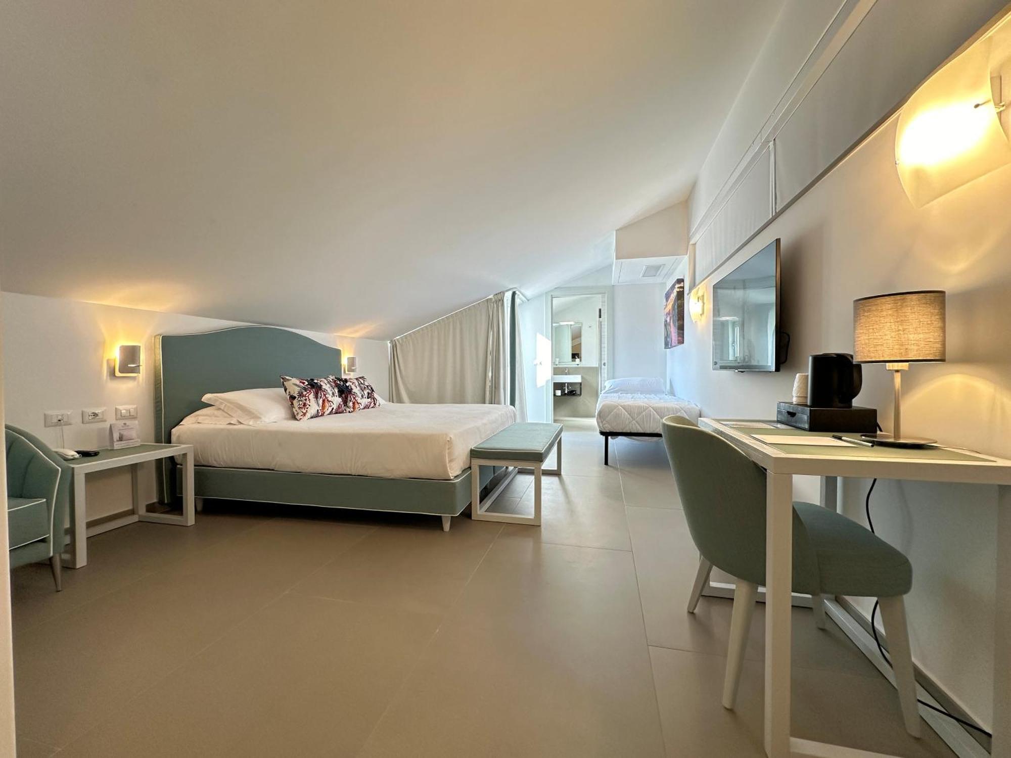 Seaside Hotel Capo dʼOrlando Zewnętrze zdjęcie